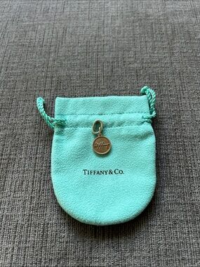 Tiffany & Co. Elsa Peretti Signature Round Tag Charm in Tiffany Blue